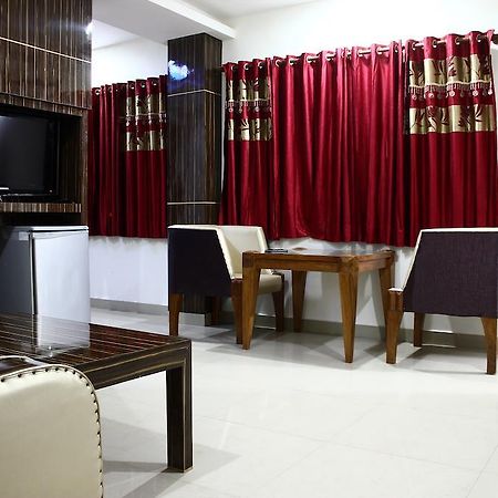 Hotel Maharaja Katra  Cameră foto