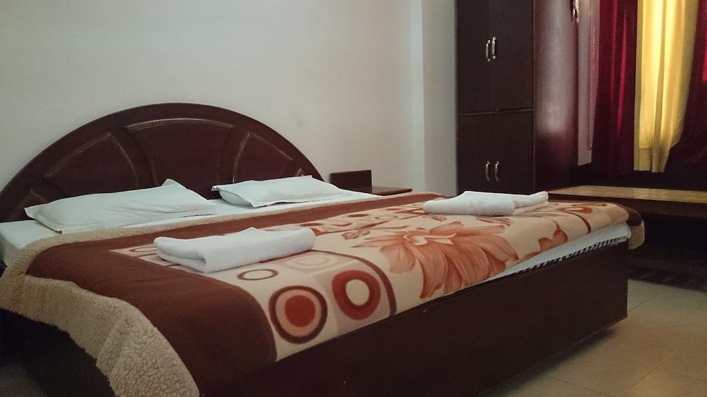 Hotel Maharaja Katra  Cameră foto
