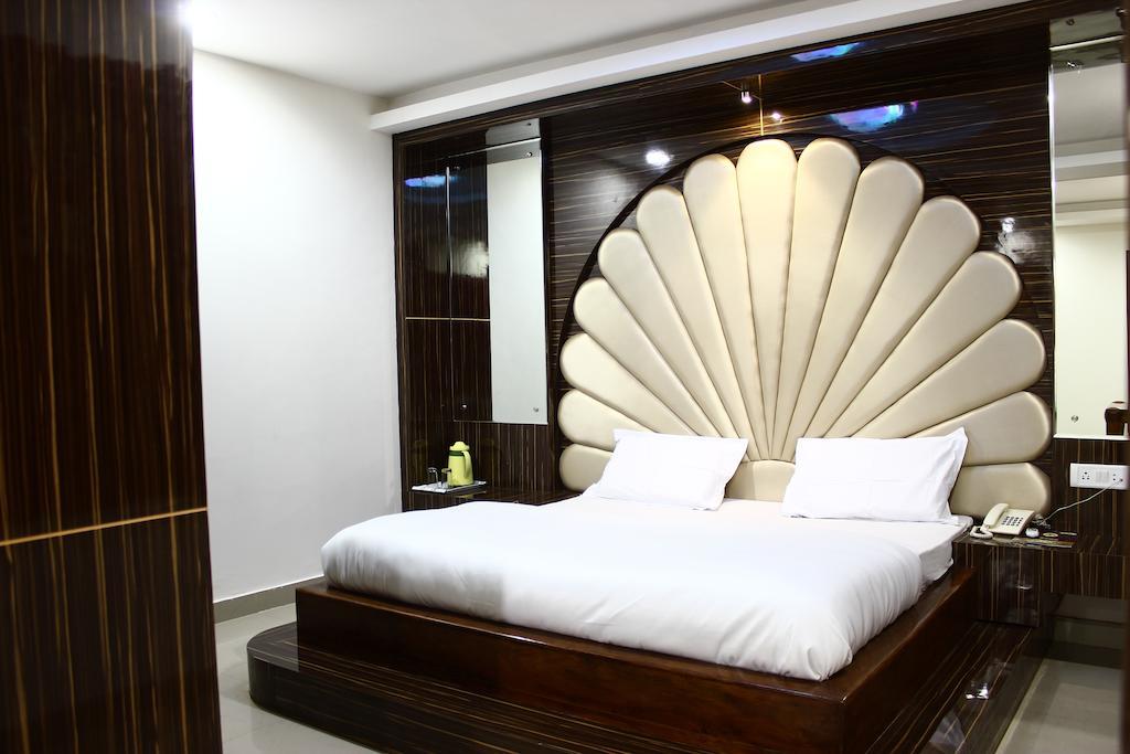 Hotel Maharaja Katra  Cameră foto